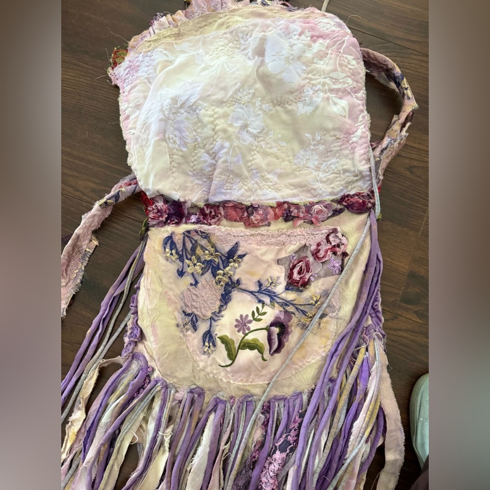 Lace embroidered boho crossbody bag bohemian roses - Picture 8 of 13